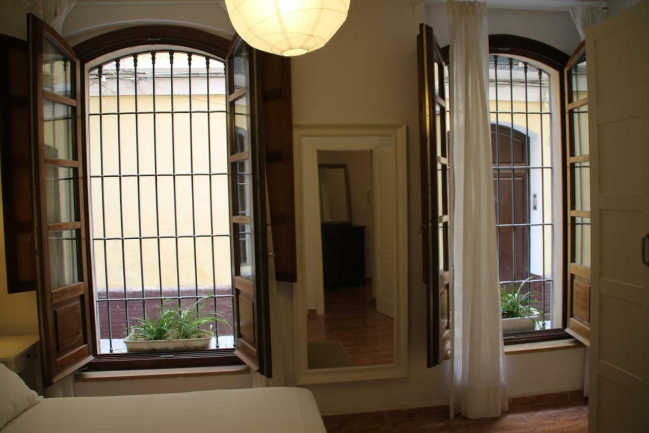 Homely Málaga La Merced Centro Exterior foto